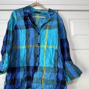 Women's Blue Plaid Button Down Shirt